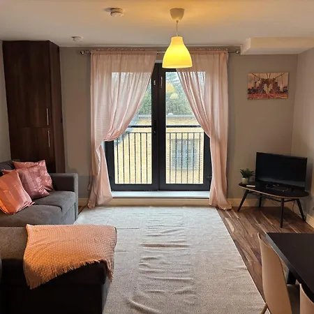 Leevin Corporate Apartmanhotel