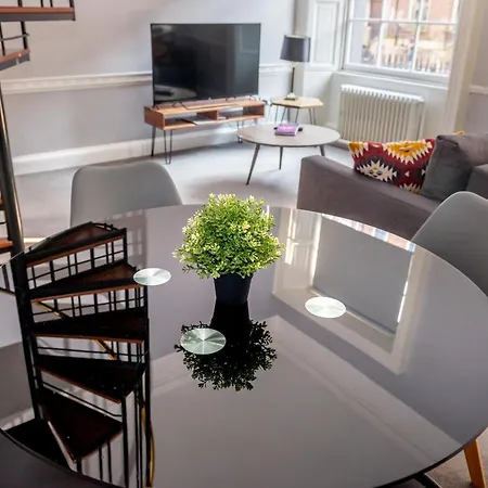 Hotel apartamentowy Leevin Dublin