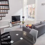 Leevin Center Apart Otel Dublin