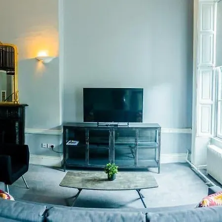 Leevin Appart hôtel 3*