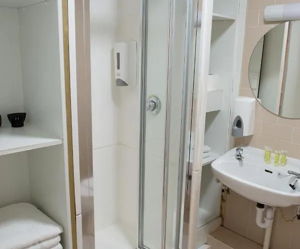 Leevin Corporate Dublin